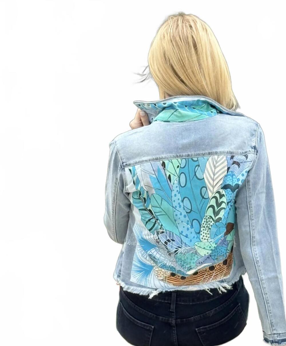 NEW STACY BRADLEY long sleeves denim jacket in sky blue feathers